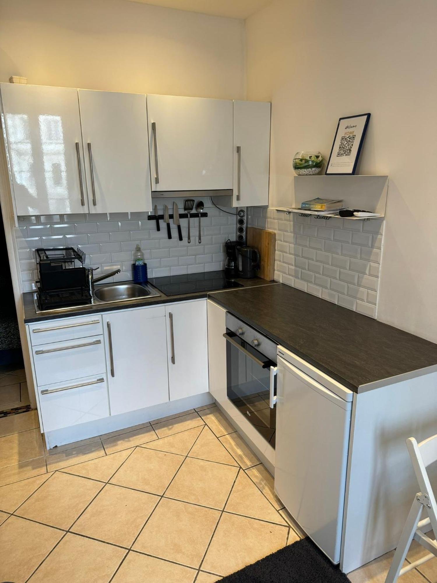 Freshly Tastefully Renovated Apartments In Heart Of Old Antibes Exterior foto